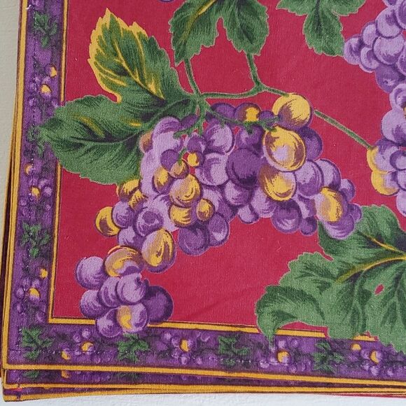 WORLD MARKET SET OF 8 PLACEMATS AND NAPKINS RED PURPLE YELLOW COTTON GRAPEVINES - Picture 2 of 8